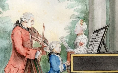 is mozart 4 harder than lalo